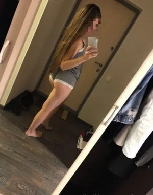 Lora